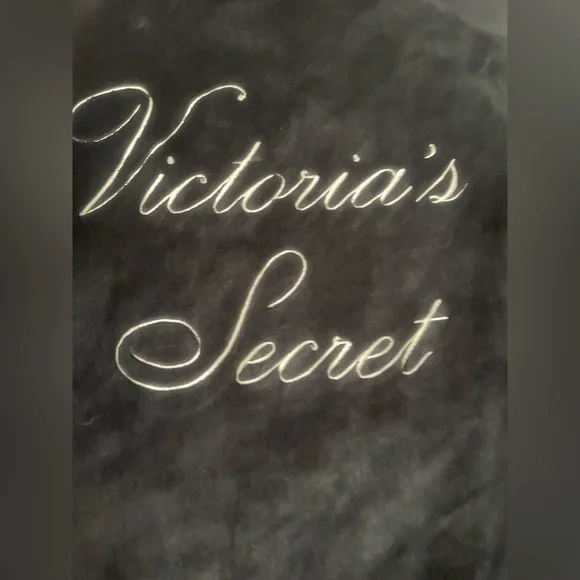 Victorias Secret Plush Robe M/L - Picture 6 of 6